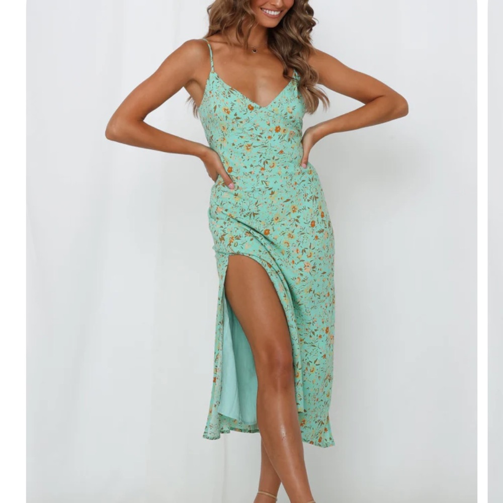 Hello Molly “California Dreaming MIDI Dress Green”